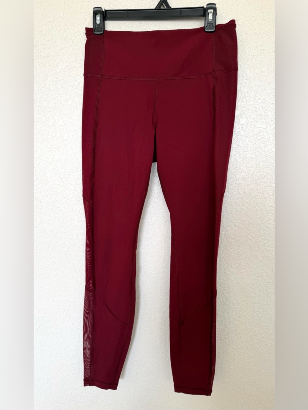 Lululemon High Rise Leggings Size 10 Burgundy Mesh Panel Athletic Yoga Pants